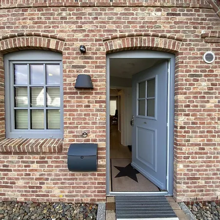 Semesterbostad Haus Oscar In