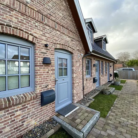 Haus Oscar In Hébergement de vacances *